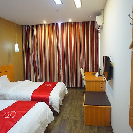 Thank Inn Chain Hotel Guizhou Zunyi Huichuan District Huichuan Avenue Eksteriør billede