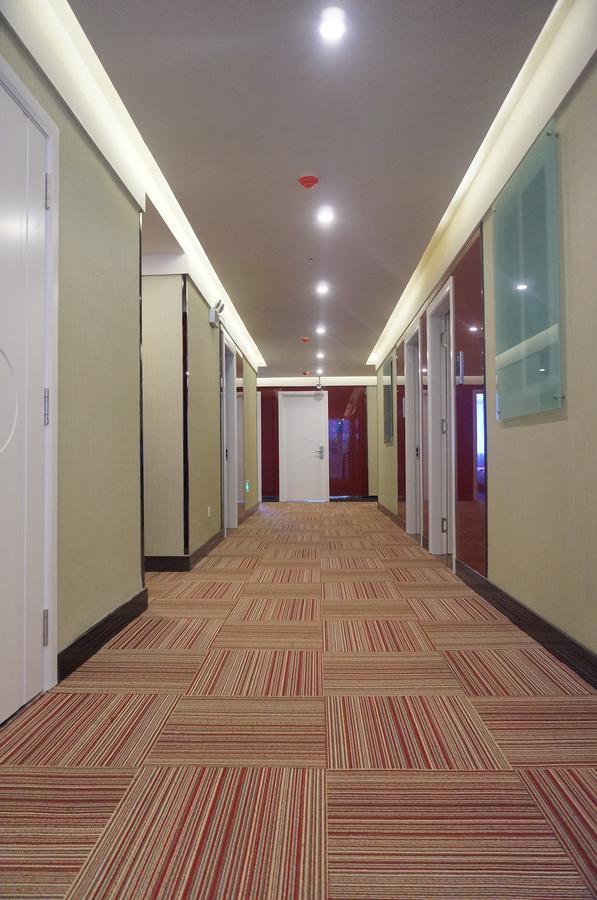 Thank Inn Chain Hotel Guizhou Zunyi Huichuan District Huichuan Avenue Eksteriør billede