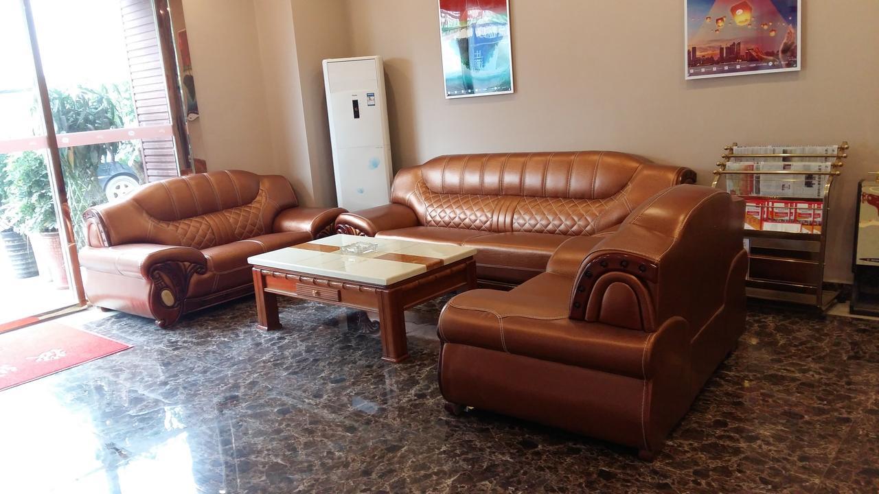 Thank Inn Chain Hotel Guizhou Zunyi Huichuan District Huichuan Avenue Eksteriør billede
